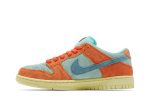 Nike SB Dunk Low ‘Orange Aqua’ DV5429-800